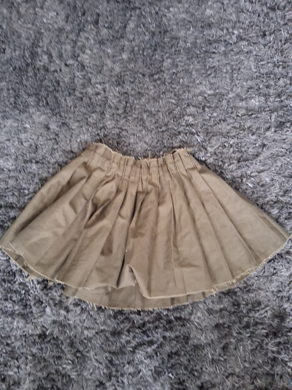 H&M Olive Pleated Mini Skirt